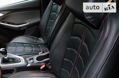 Універсал Ford Focus 2011 в 