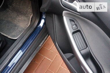 Універсал Ford Focus 2011 в 