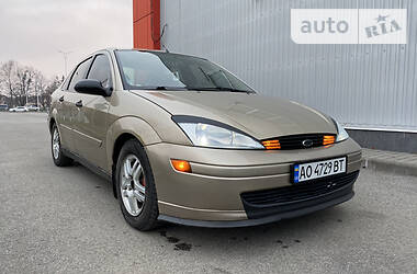 Седан Ford Focus 2000 в Сваляве