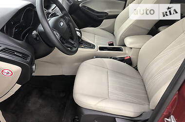 Седан Ford Focus 2016 в 