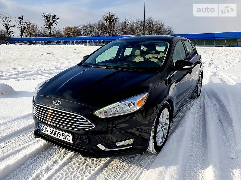 Хэтчбек Ford Focus 2015 в Киеве