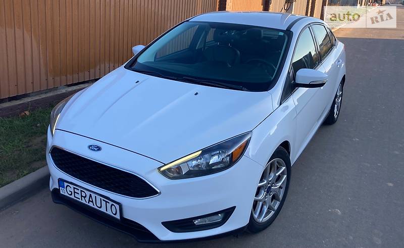 Седан Ford Focus 2015 в 