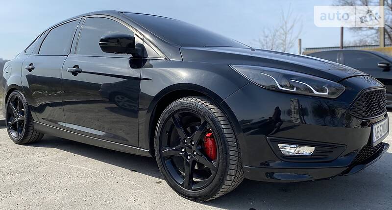 Ford Focus Titaniym