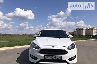 Седан Ford Focus 2015 в Херсоне