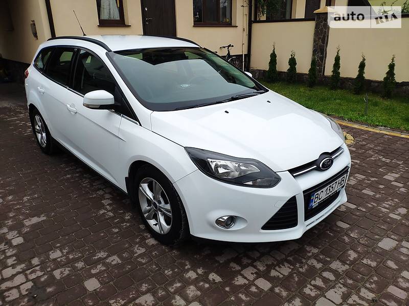 Ford focus 2 avito