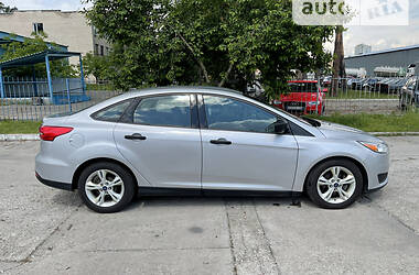 Седан Ford Focus 2016 в 
