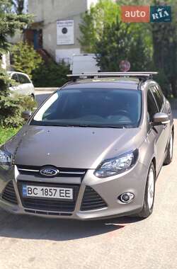 Универсал Ford Focus 2013 в 