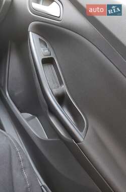 Универсал Ford Focus 2013 в 