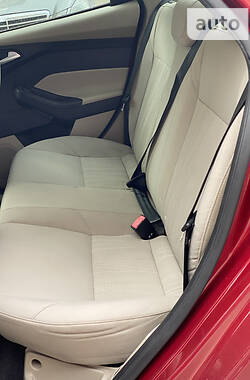 Седан Ford Focus 2015 в Львове