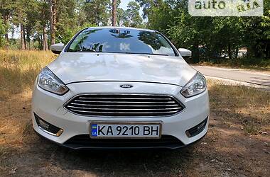 Хэтчбек Ford Focus 2016 в 
