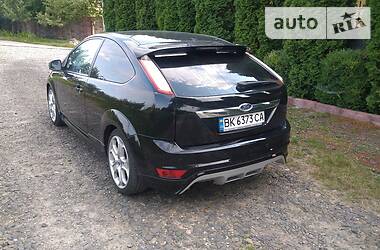 Хэтчбек Ford Focus 2009 в 
