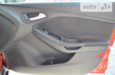 Седан Ford Focus 2018 в 