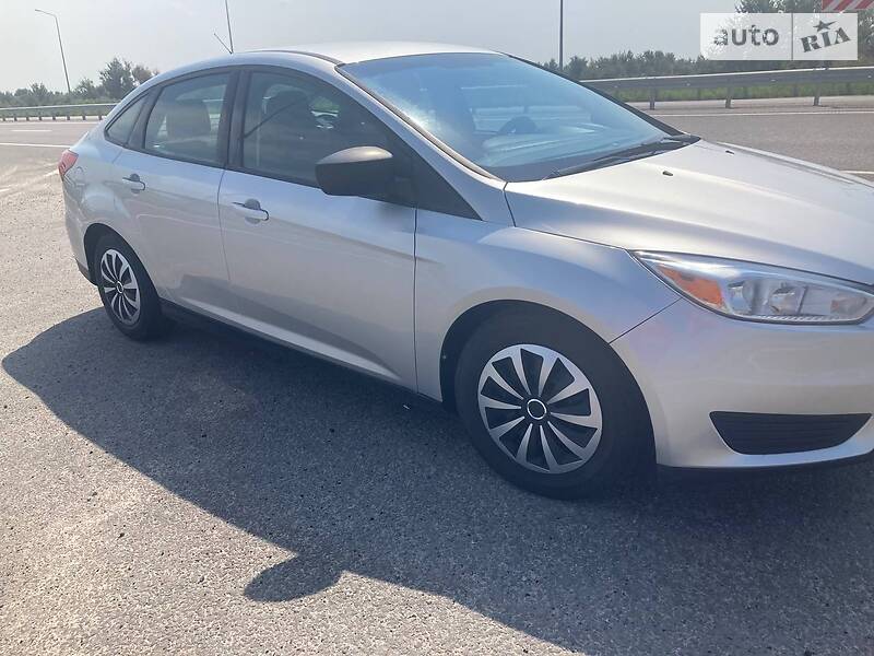Седан Ford Focus 2015 в Каменском