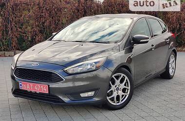 Хэтчбек Ford Focus 2015 в Стрые