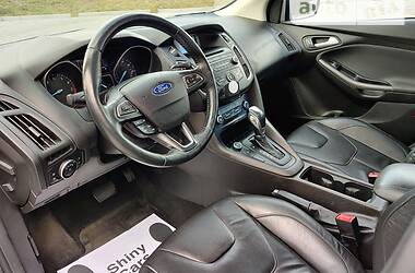 Хэтчбек Ford Focus 2015 в Стрые