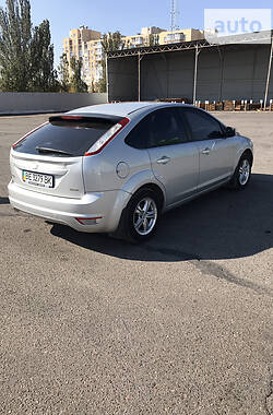 Хэтчбек Ford Focus 2008 в 