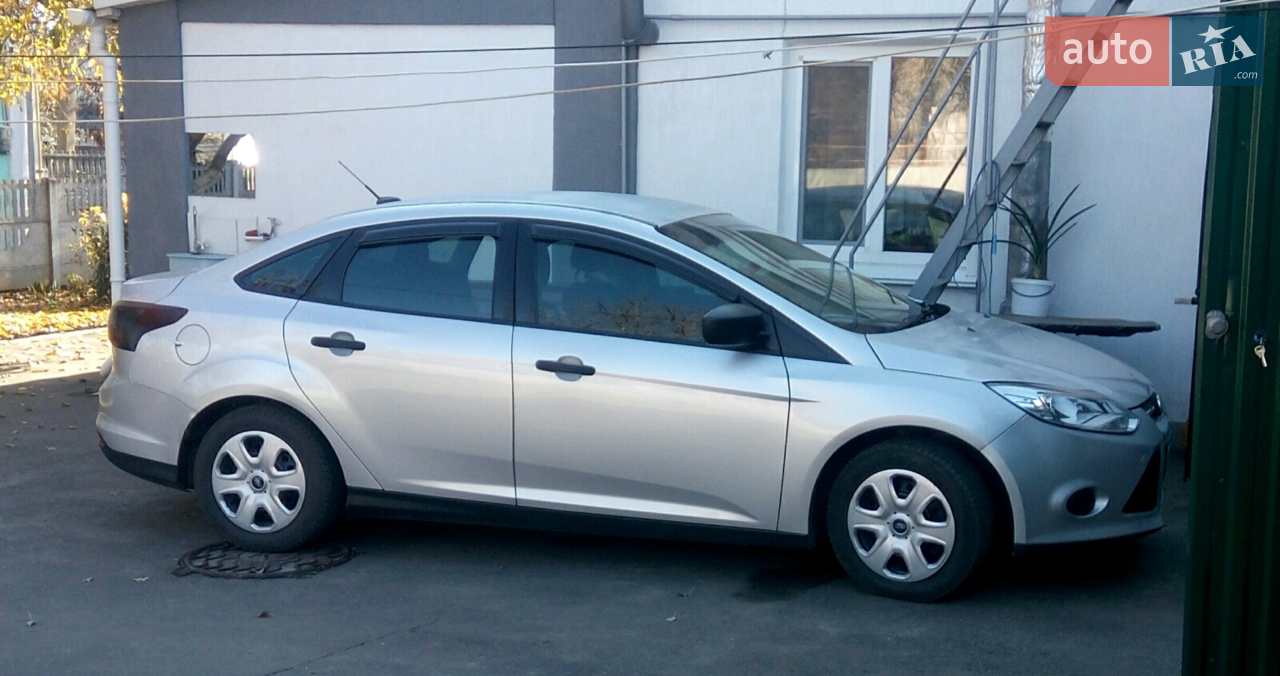 2013 Ford Focus - мініатюра 16