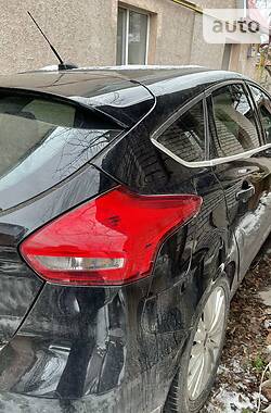 Хэтчбек Ford Focus 2016 в 