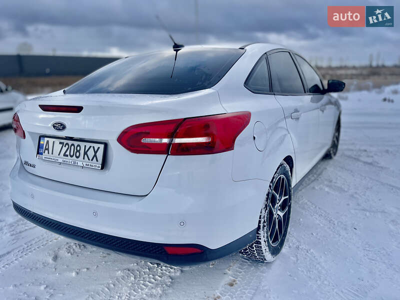 Седан Ford Focus 2017 в Киеве