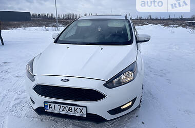 Седан Ford Focus 2017 в Киеве