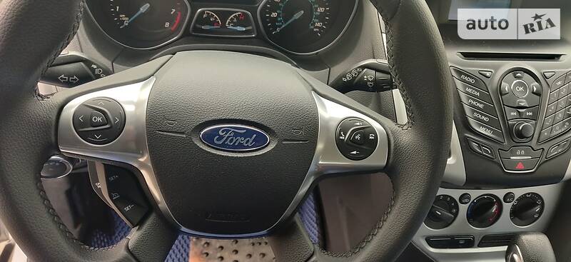 Хэтчбек Ford Focus 2014 в Запорожье