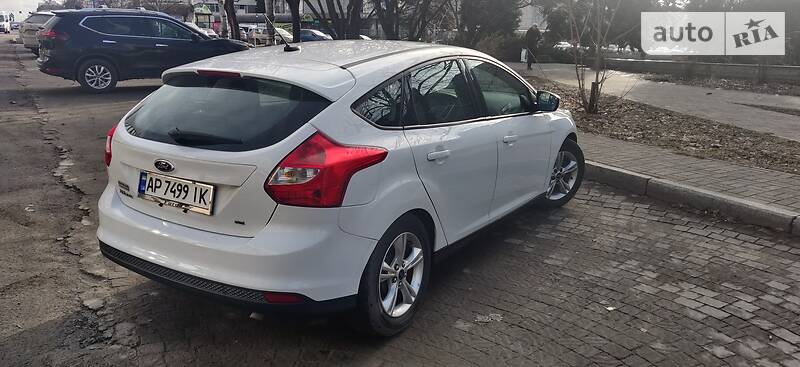 Хэтчбек Ford Focus 2014 в Запорожье