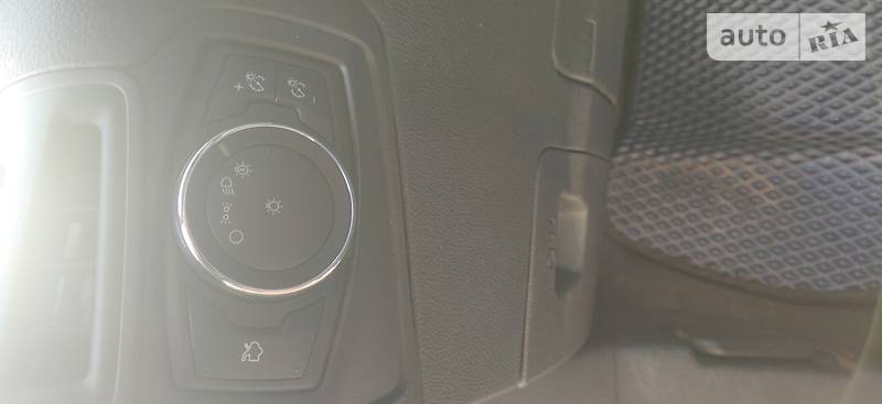 Хэтчбек Ford Focus 2014 в Запорожье