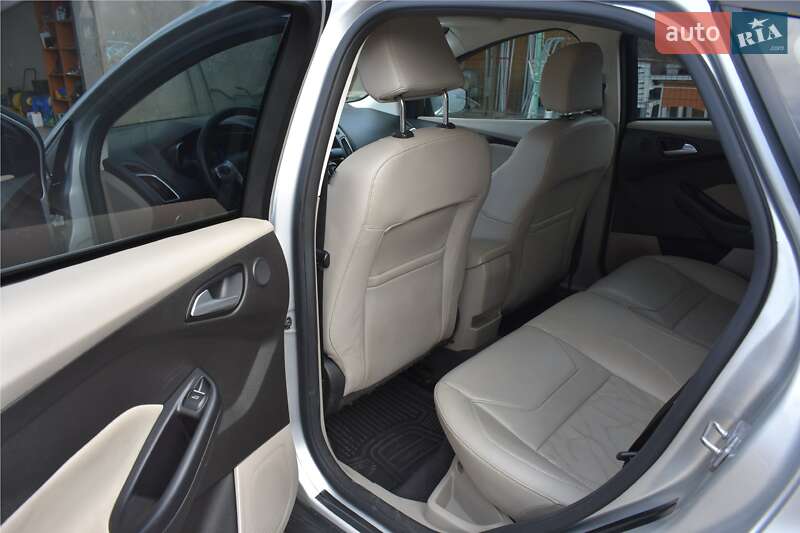 Хэтчбек Ford Focus 2016 в Одессе