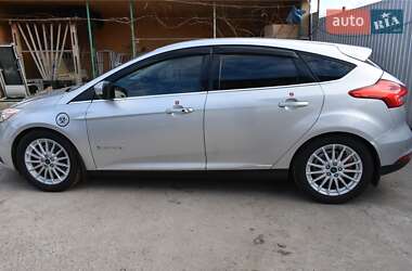 Хэтчбек Ford Focus 2016 в Одессе