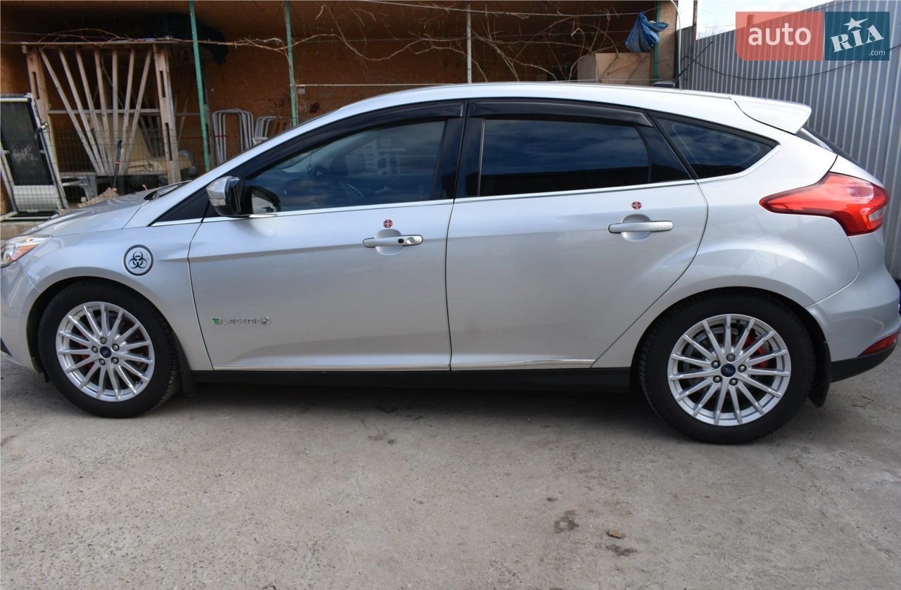 2016 Ford Focus - мініатюра 3