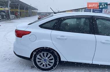 Седан Ford Focus 2017 в Ладыжине