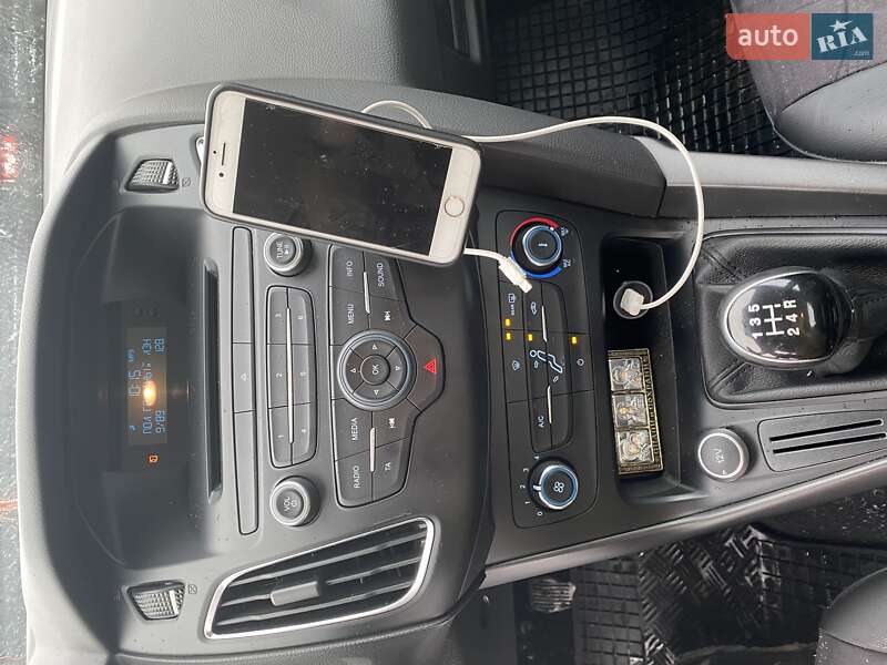 Седан Ford Focus 2017 в Ладыжине фото 24 Седан Ford Focus 2017 в Ладыжине