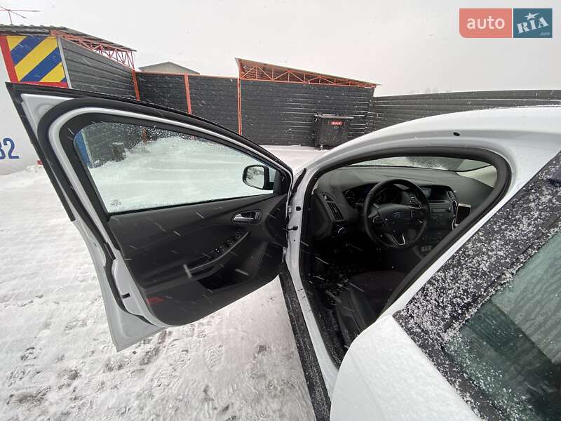 Седан Ford Focus 2017 в Ладыжине фото 20 Седан Ford Focus 2017 в Ладыжине