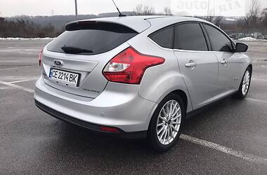 Хэтчбек Ford Focus 2012 в Черновцах