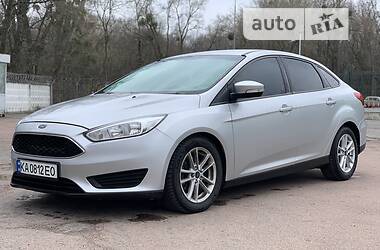 Седан Ford Focus 2017 в Киеве