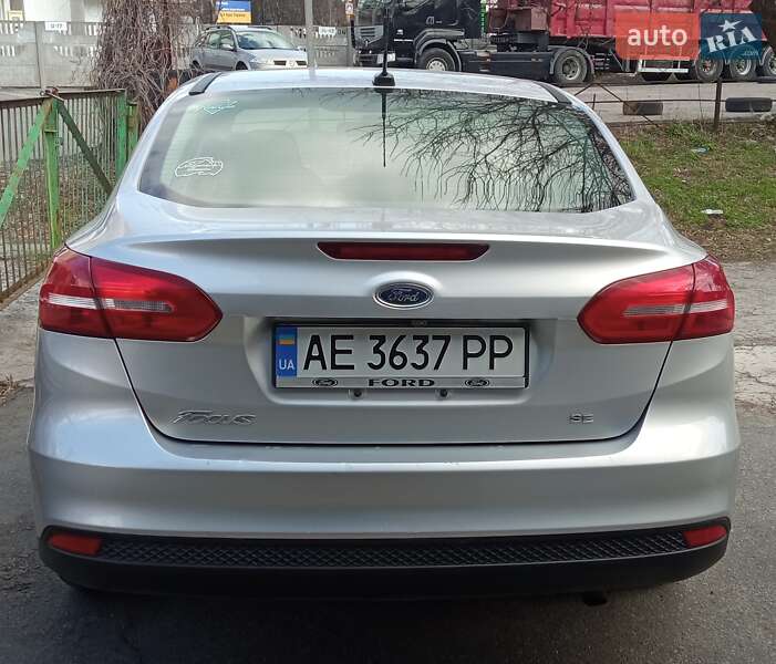 Седан Ford Focus 2015 в Днепре фото 4 Седан Ford Focus 2015 в Днепре