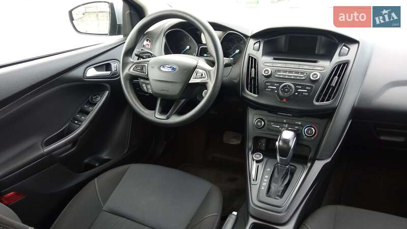 Седан Ford Focus 2015 в Днепре фото 15 Седан Ford Focus 2015 в Днепре