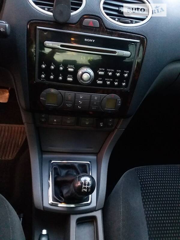 Седан Ford Focus 2005 в Борщеве фото 28 Седан Ford Focus 2005 в Борщеве
