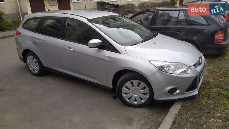 Универсал Ford Focus 2011 в Луцке
