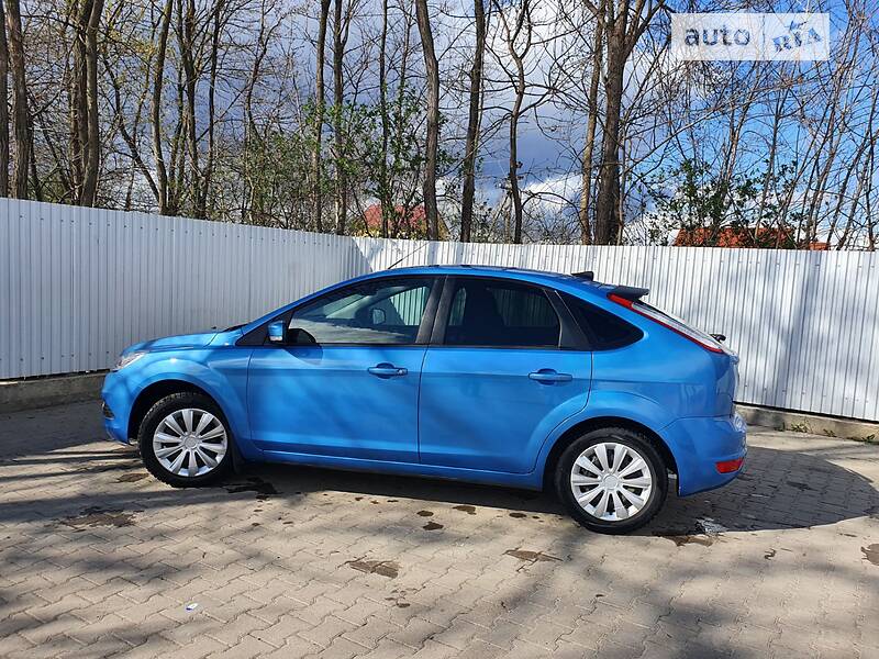 Хэтчбек Ford Focus 2011 в Коцюбинском