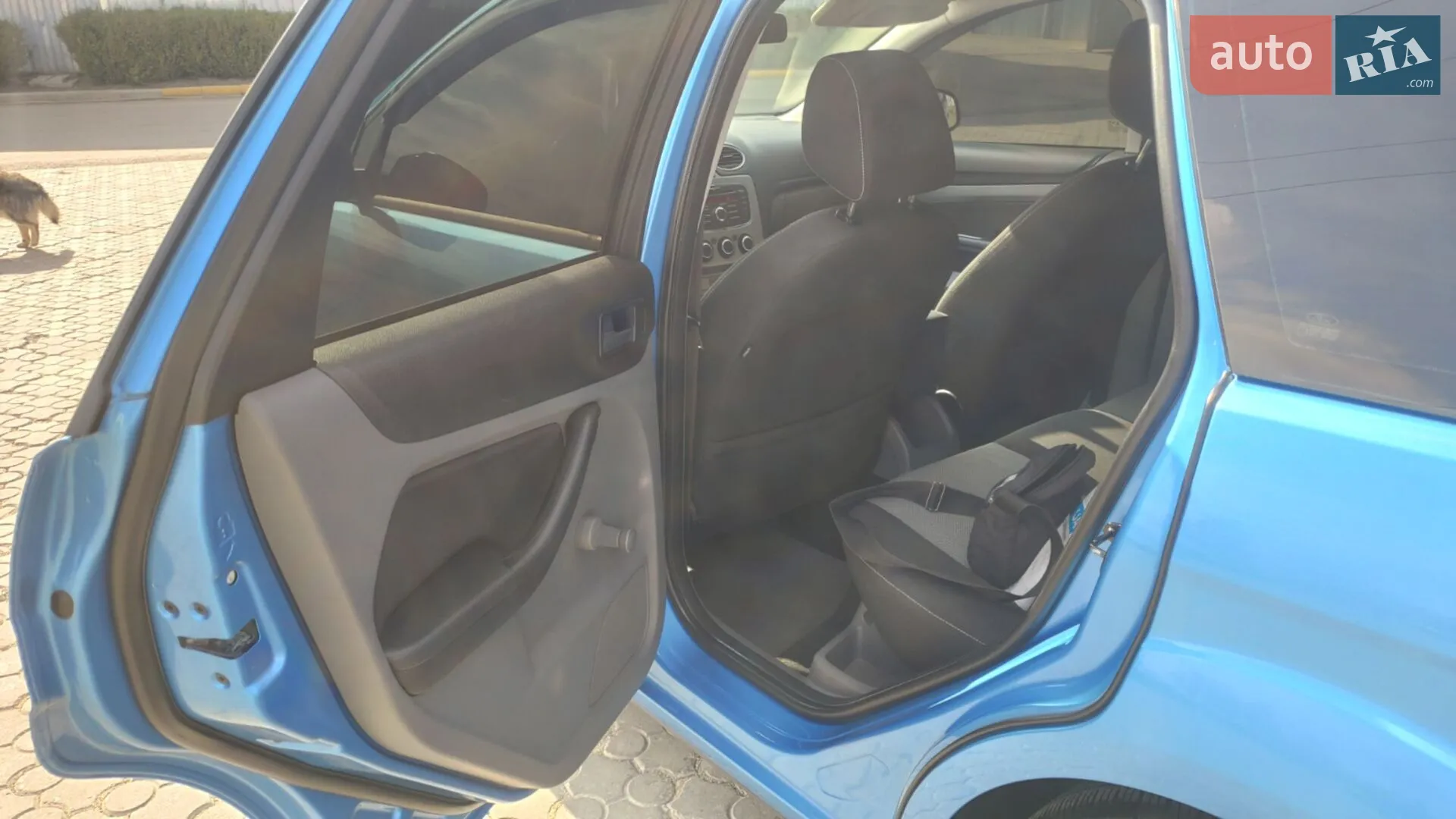 Ford Focus 2010 VIN WF0SXXGCDSAU13471 фото оголошення 17 з 32
