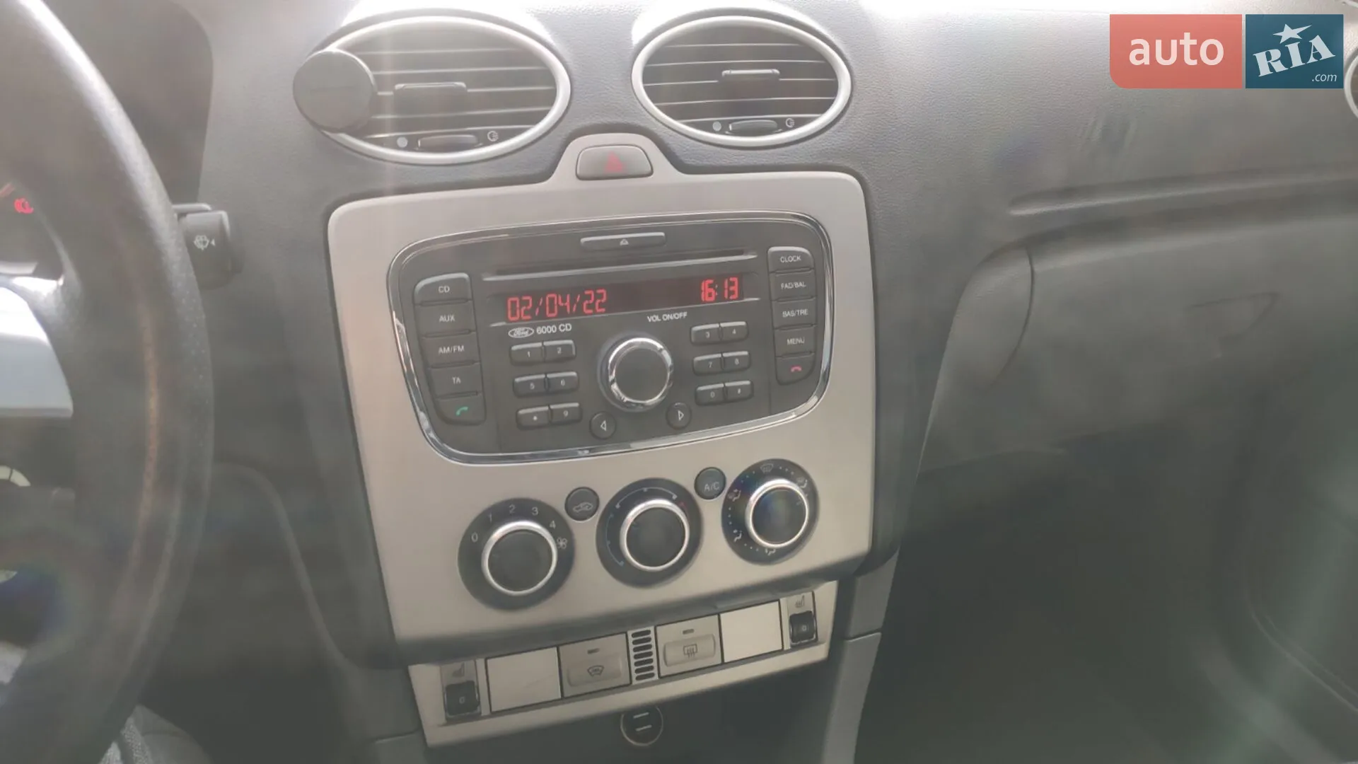 Ford Focus 2010 VIN WF0SXXGCDSAU13471 фото оголошення 19 з 32