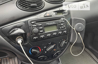 Универсал Ford Focus 2001 в 