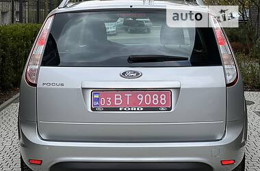 Универсал Ford Focus 2010 в 