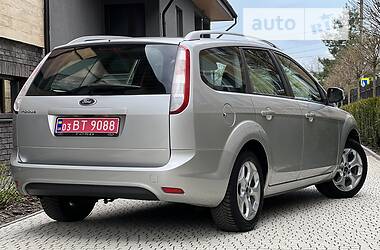 Универсал Ford Focus 2010 в 
