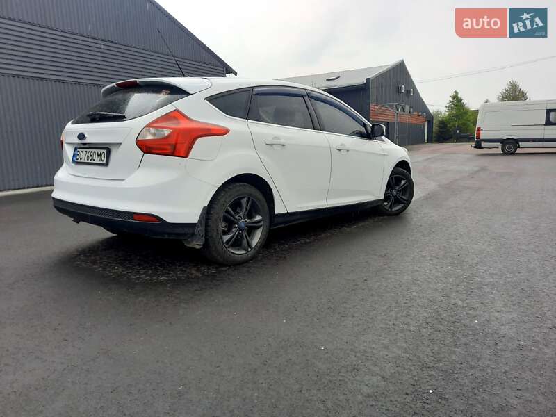 Хэтчбек Ford Focus 2013 в Львове