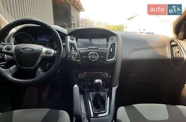 Хэтчбек Ford Focus 2013 в Львове