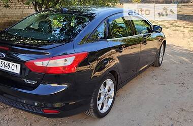 Седан Ford Focus 2012 в Чернівцях