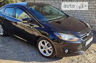 Седан Ford Focus 2012 в Чернівцях