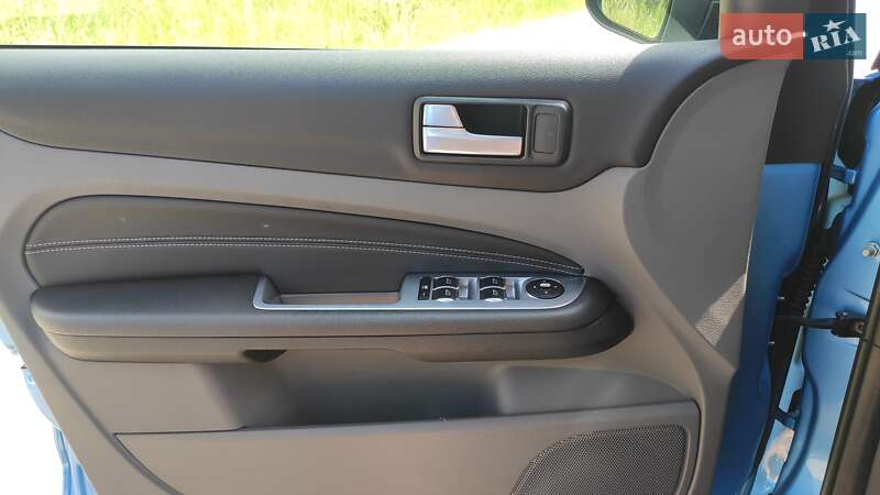 Универсал Ford Focus 2008 в Киеве